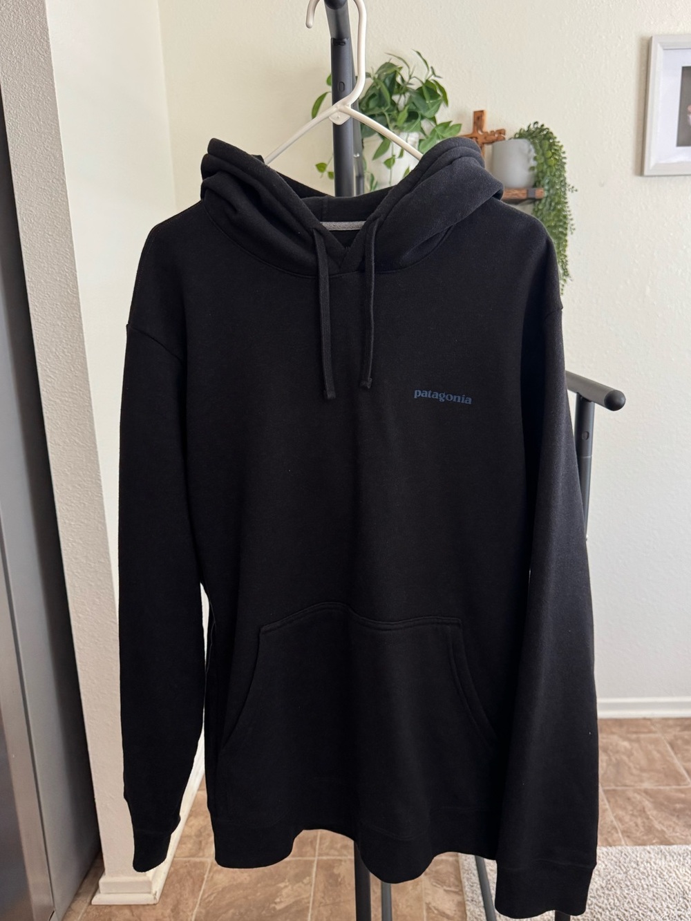 Patagonia Black Hoodie with Subtle Logo Sz XL Used